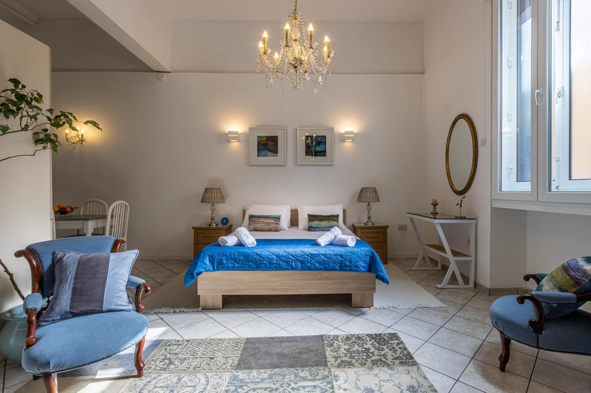 Cozy Carisma Lodging - Central, New And Independent Studio Apartment Слима Екстериор снимка